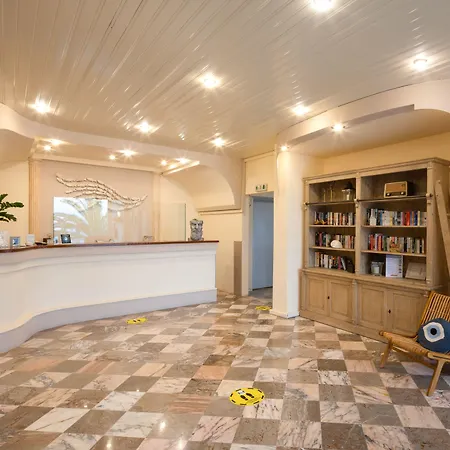Hotel Aurora