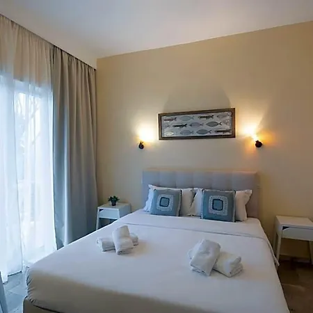 Aurora Hotel Agios Ioannis Peristerion