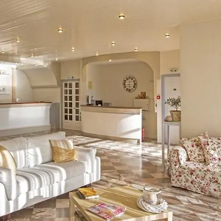 Aurora Otel Agios Ioannis Peristerion