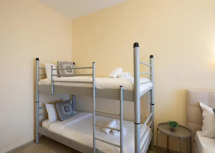 Aurora 2* Agios Ioannis Peristerion