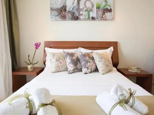 Aurora 2* Агиос-Иоаннис-Перист